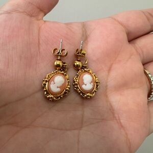 Elegant Vintage Gold Cameo Earrings